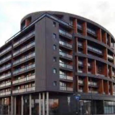 O2 Excel City Airport Apartment London Bagian luar foto
